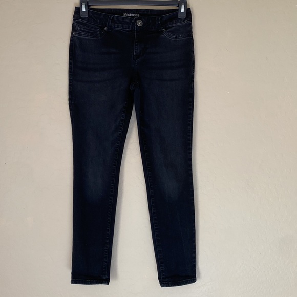 Maurices, medium short, black jeans - Picture 1 of 6